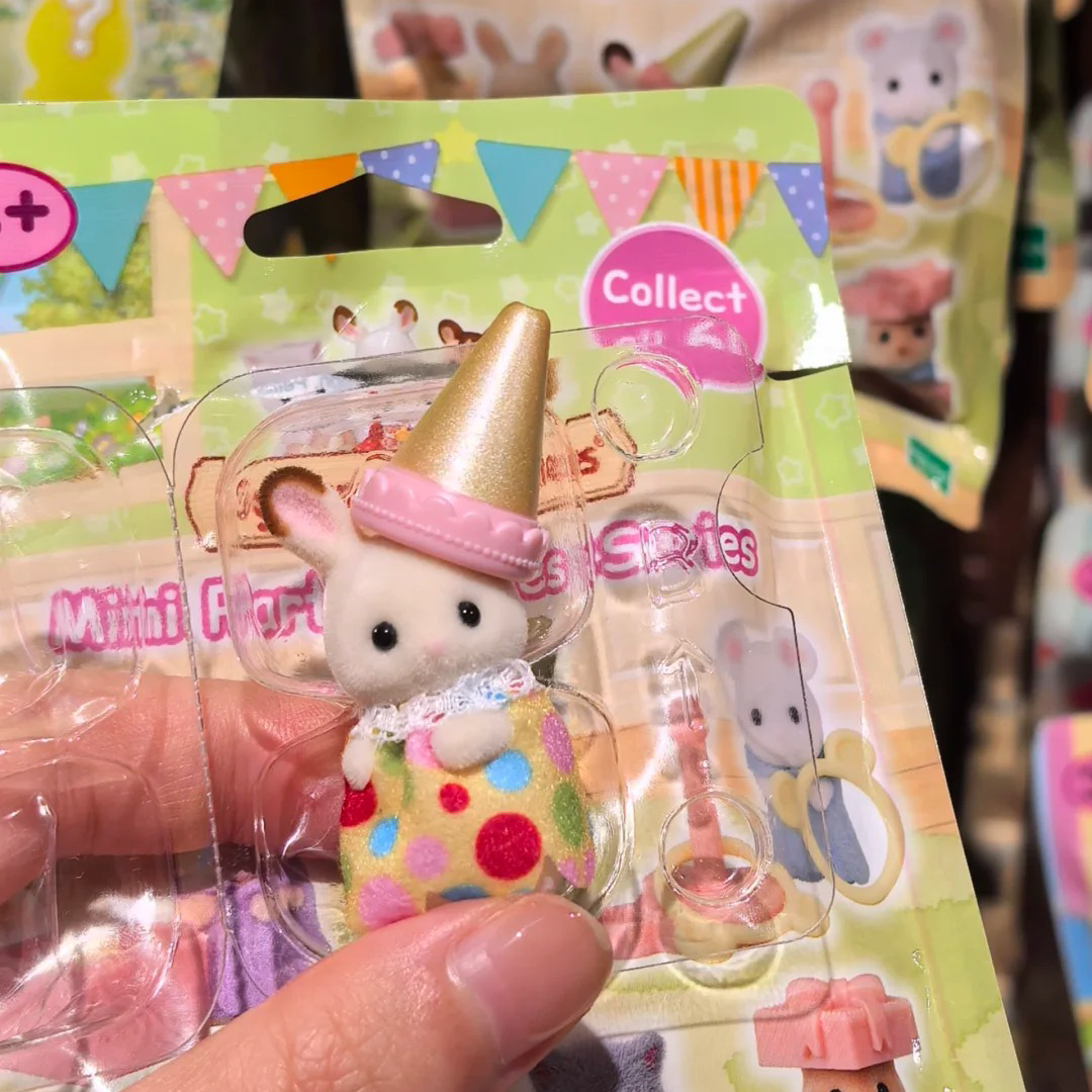 Home Decor Online - In Stock Sylvanian Families Anime Figure