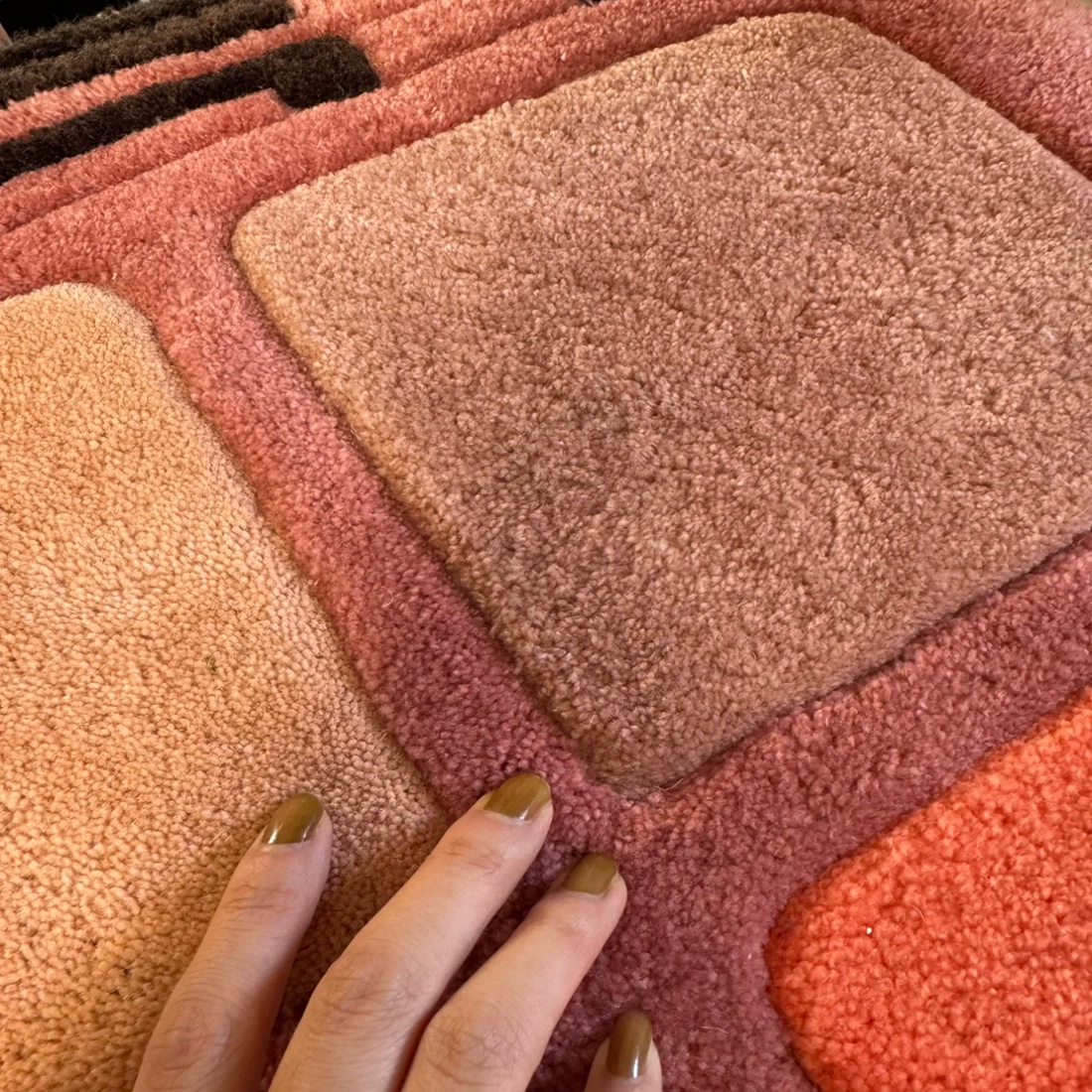 Eyeshadow Palette Colorful Car - Home Decor Color Palettes บทวิจารณ์และราคา