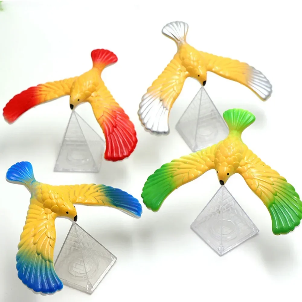 Balancing Eagle with Pyramid S - Home Decor Ikea บทวิจารณ์และราคา