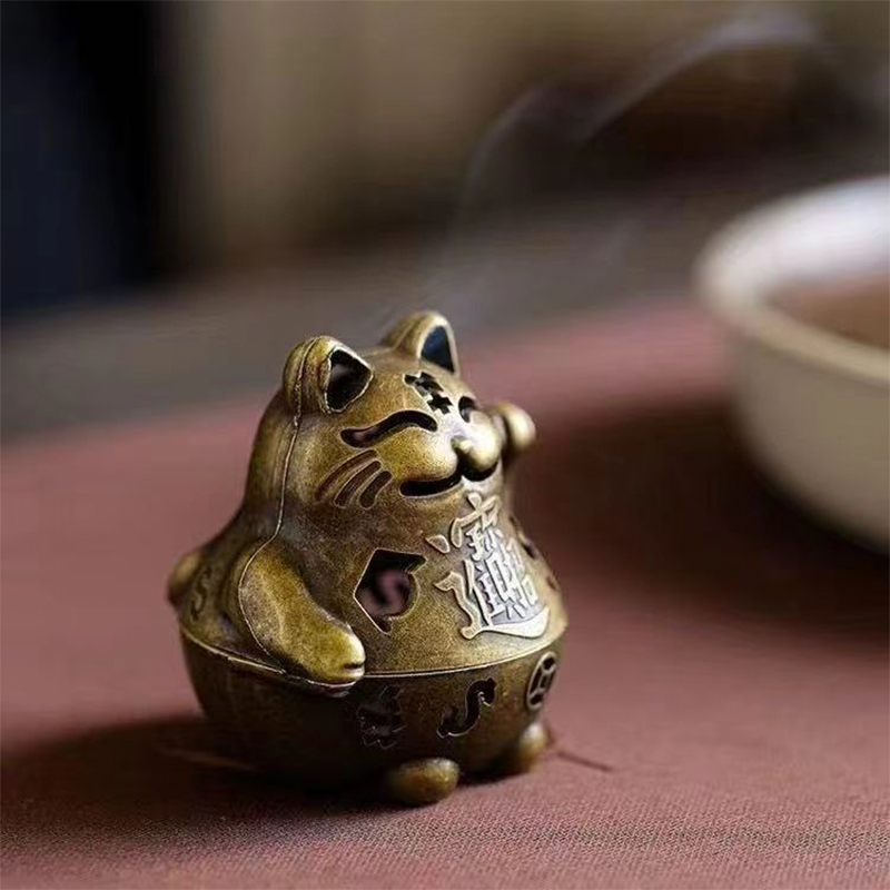 Lucky Cat Incense Burner Elega - Home Decor Humacao บทวิจารณ์และราคา